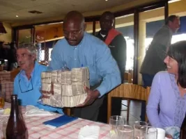 hyperinflation-zimbabwe7.webp