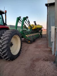 planter.jpg planter.jpg