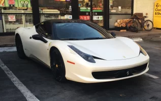 ferrari-458-la.webp