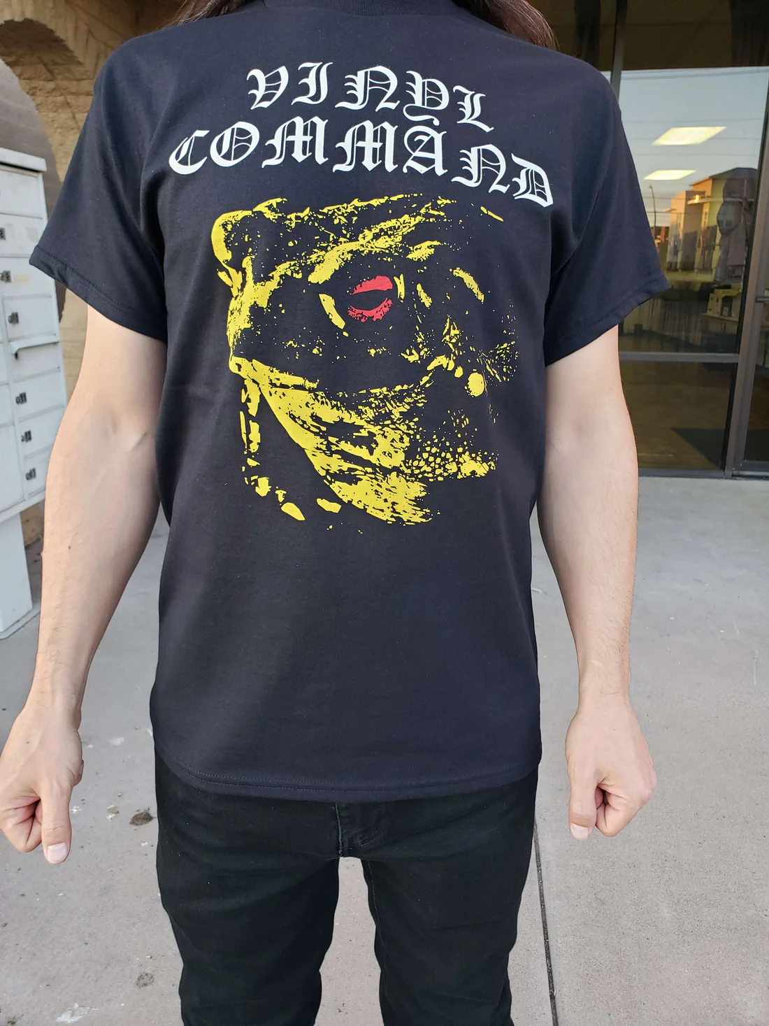 vinylcommandtshirt1.webp