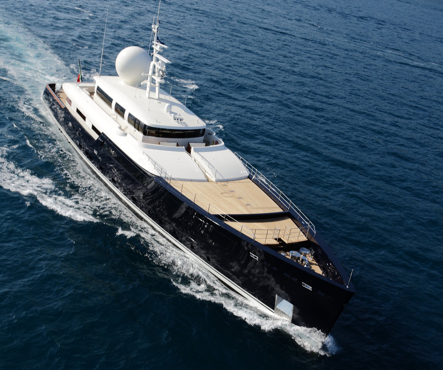 6170-picchiotti-launch-superyacht-galileo-g-for-the-2011-mys.jpg