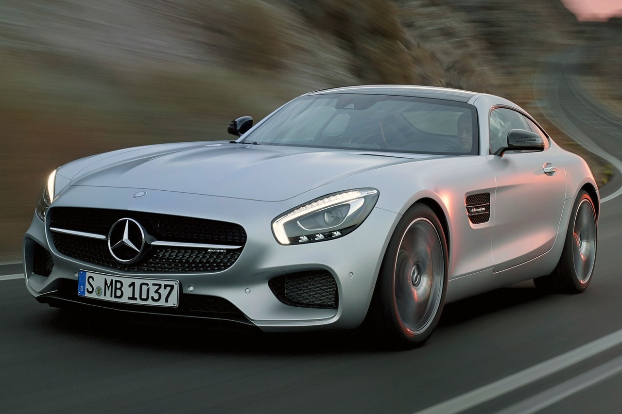 2016_mercedes-benz_amg-gt_coupe_s_fq_oem_2_1280.jpg